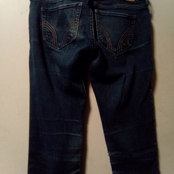 HOLLISTER California blue jeans size 6. 28" waist 30" inseam. Straight leg - Picture 8 of 12